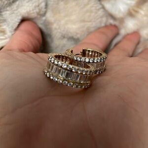 Costume jewelry baguette stone earrings